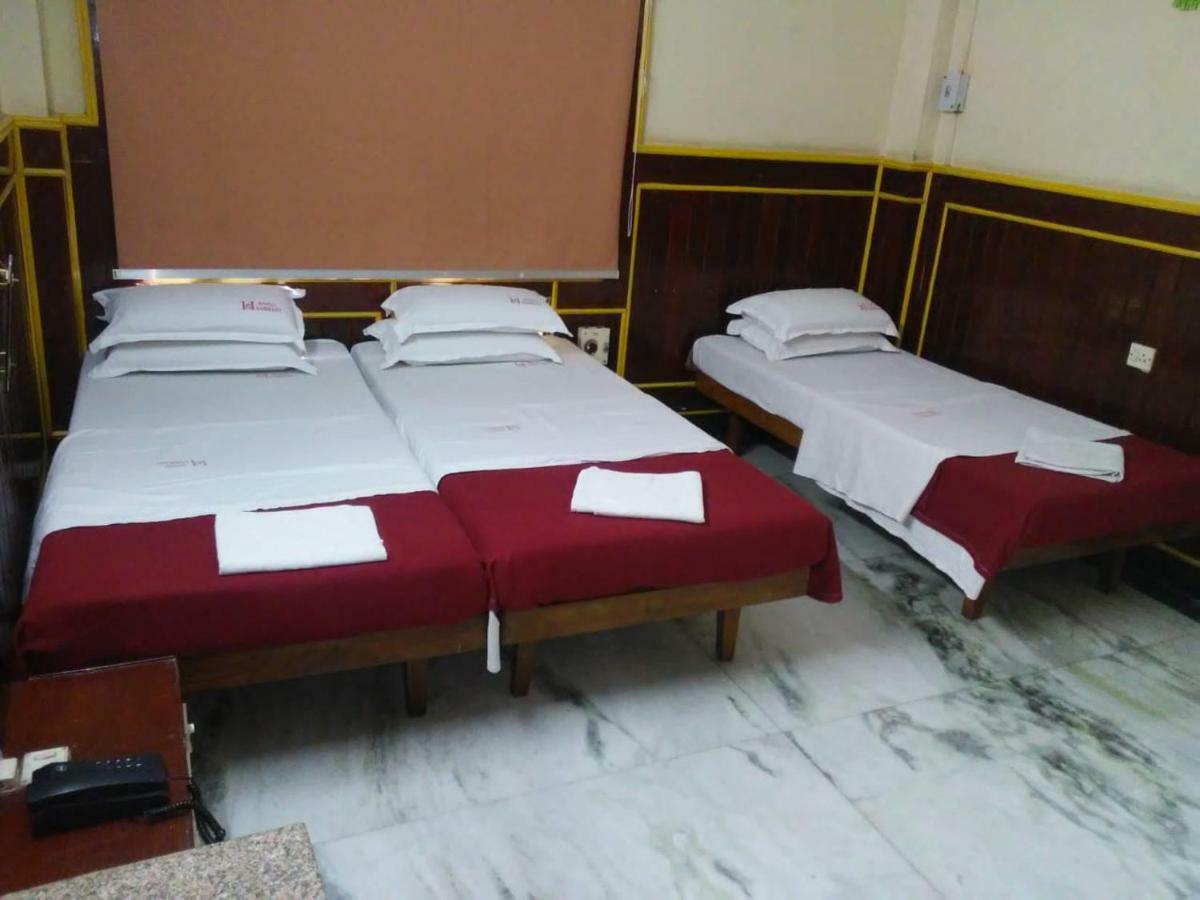 Sarmani Hotels Pvt. Ltd Ченнаи Экстерьер фото